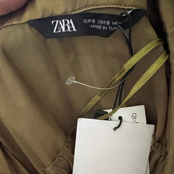 ZARA WRINKLE EFFECT with BELT lightweight olive green Small sleeveless - Picture 6 of 8